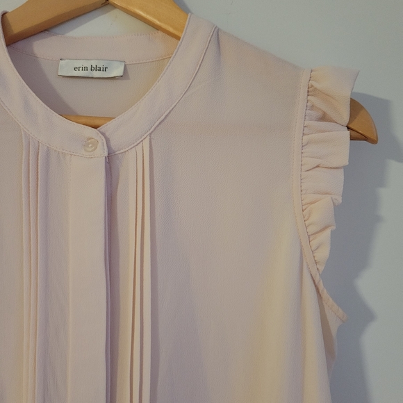 Erin Blair Blouse - Picture 2 of 5